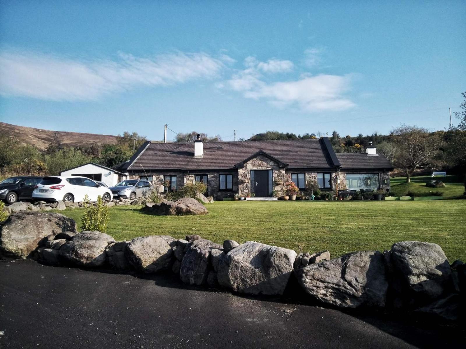 Great Lawn Kinisi 16K From The Town Centre V93 Hv56 Bed & Breakfast Laune Bridge Luaran gambar